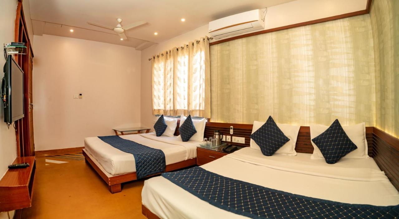 Uddhav Vilas A Family Hotel Udaipur Kültér fotó