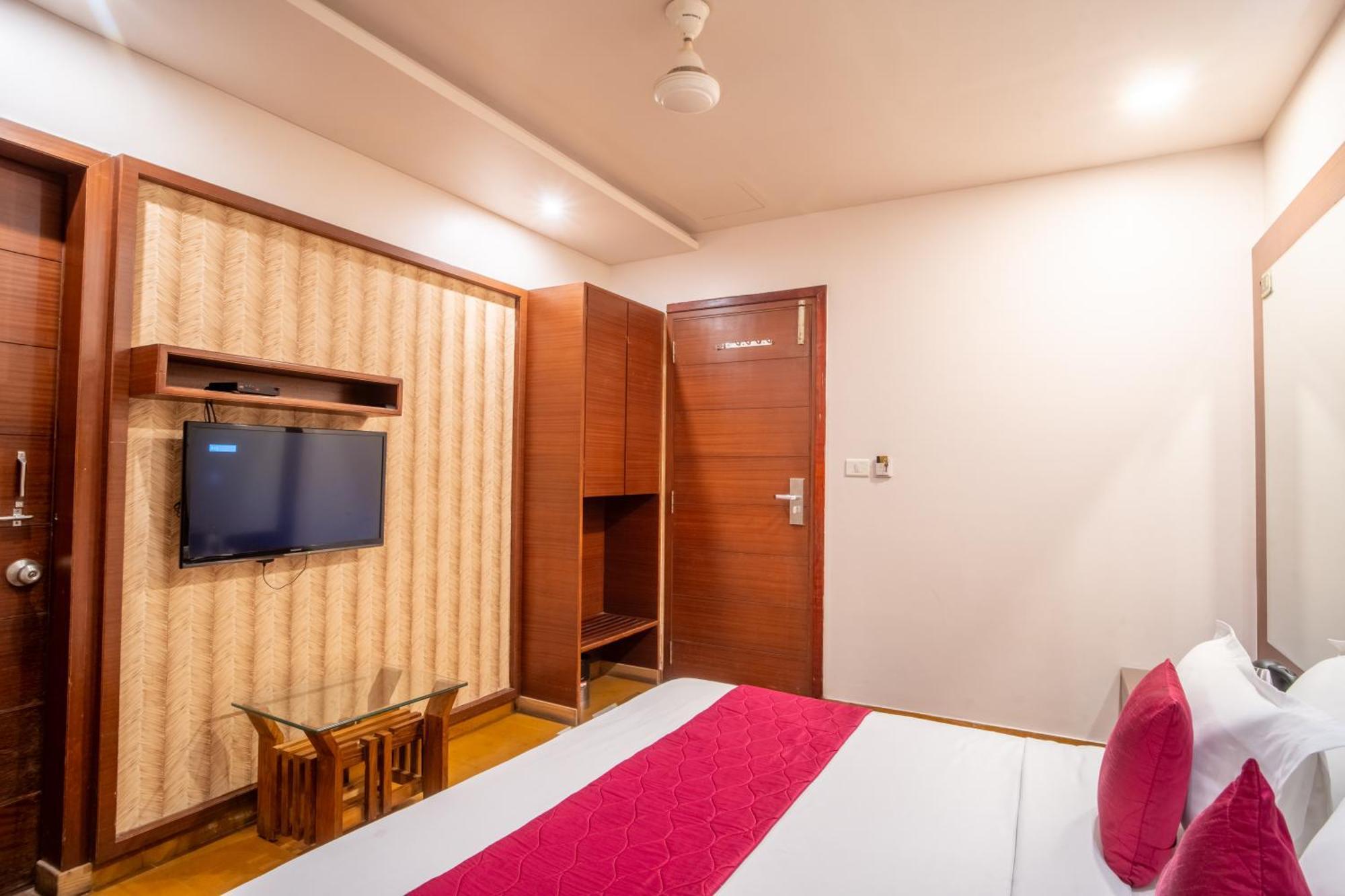 Uddhav Vilas A Family Hotel Udaipur Kültér fotó